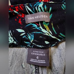 New without tags Van Heusen crop pants size 6